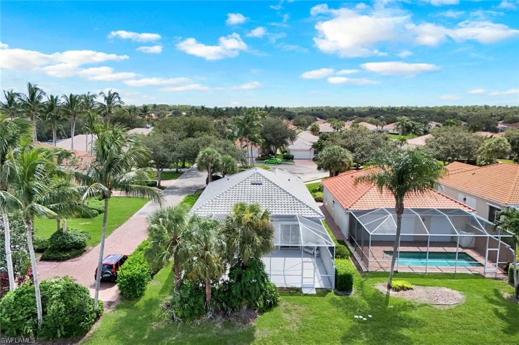 2984 Gilford Way, Naples, FL 34119-34