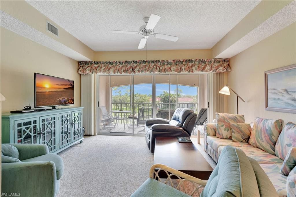 992 Woodshire Ln D303, Naples, FL 34105-9