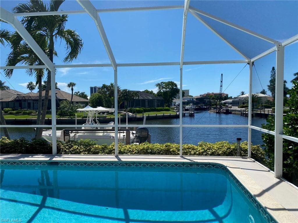 300 Copperfield Ct, Marco Island, FL 34145-3