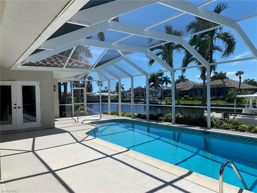 300 Copperfield Ct, Marco Island, FL 34145-4