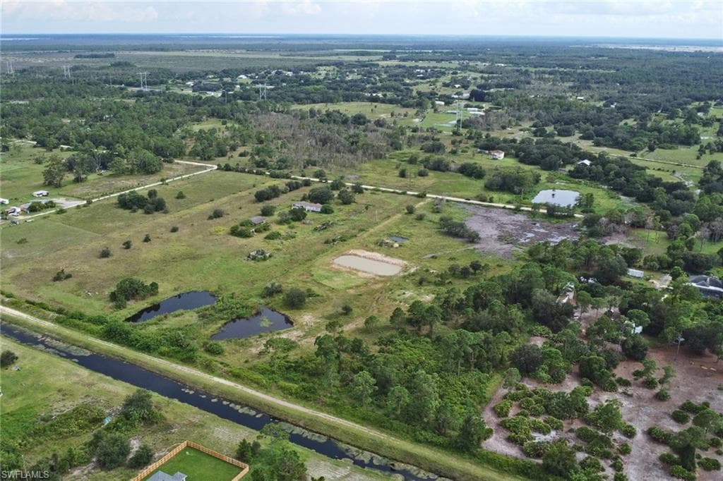 23275 Carolyn Ln, Fort Myers, FL 33913-9