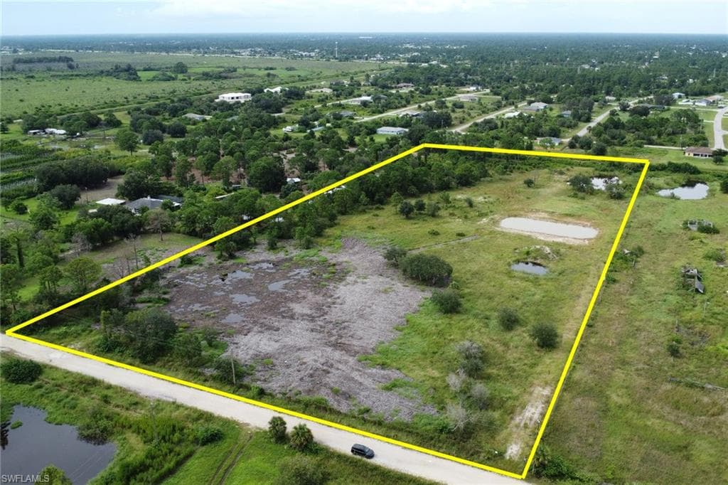 23275 Carolyn Ln, Fort Myers, FL 33913-18