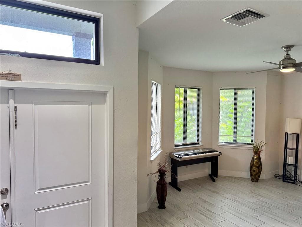 3232 4th Ave SE, Naples, FL 34117-5
