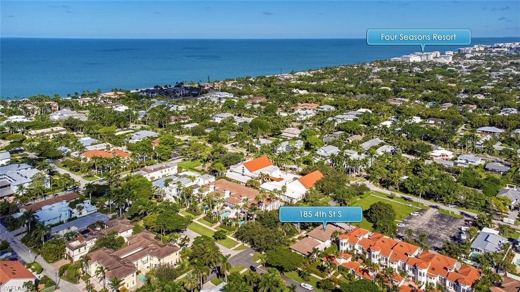 185 4th St S 2, Naples, FL 34102-2