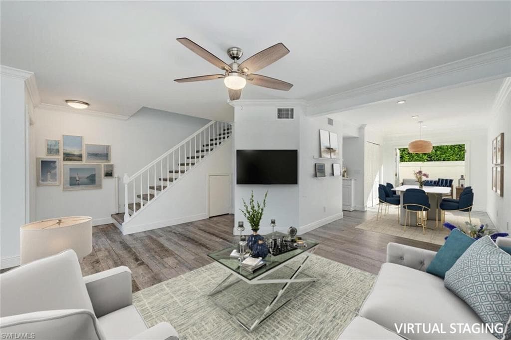 185 4th St S 2, Naples, FL 34102-7