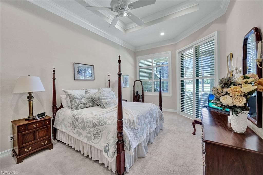 12194 Wicklow Ln, Naples, FL 34120-18