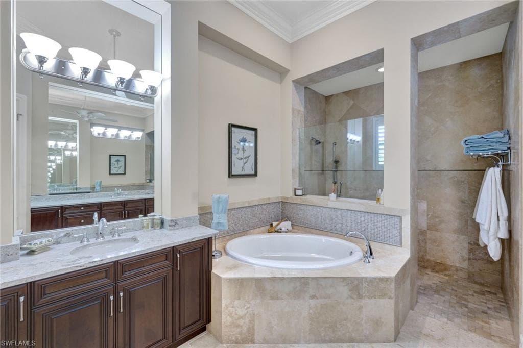 12194 Wicklow Ln, Naples, FL 34120-21