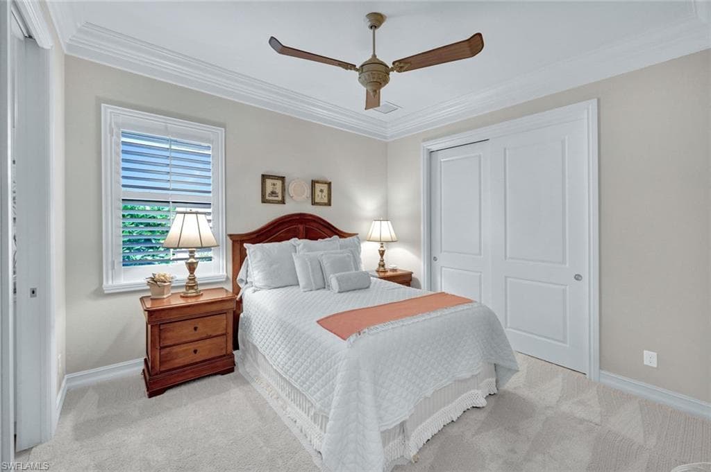 12194 Wicklow Ln, Naples, FL 34120-25