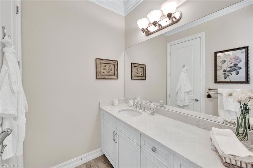 12194 Wicklow Ln, Naples, FL 34120-28