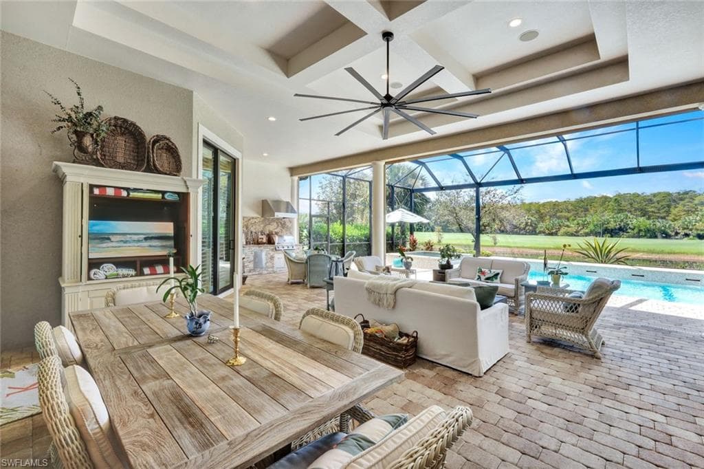 12194 Wicklow Ln, Naples, FL 34120-30