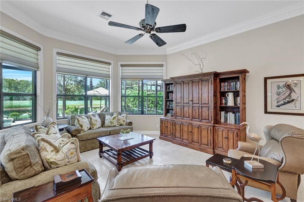 12194 Wicklow Ln, Naples, FL 34120-5