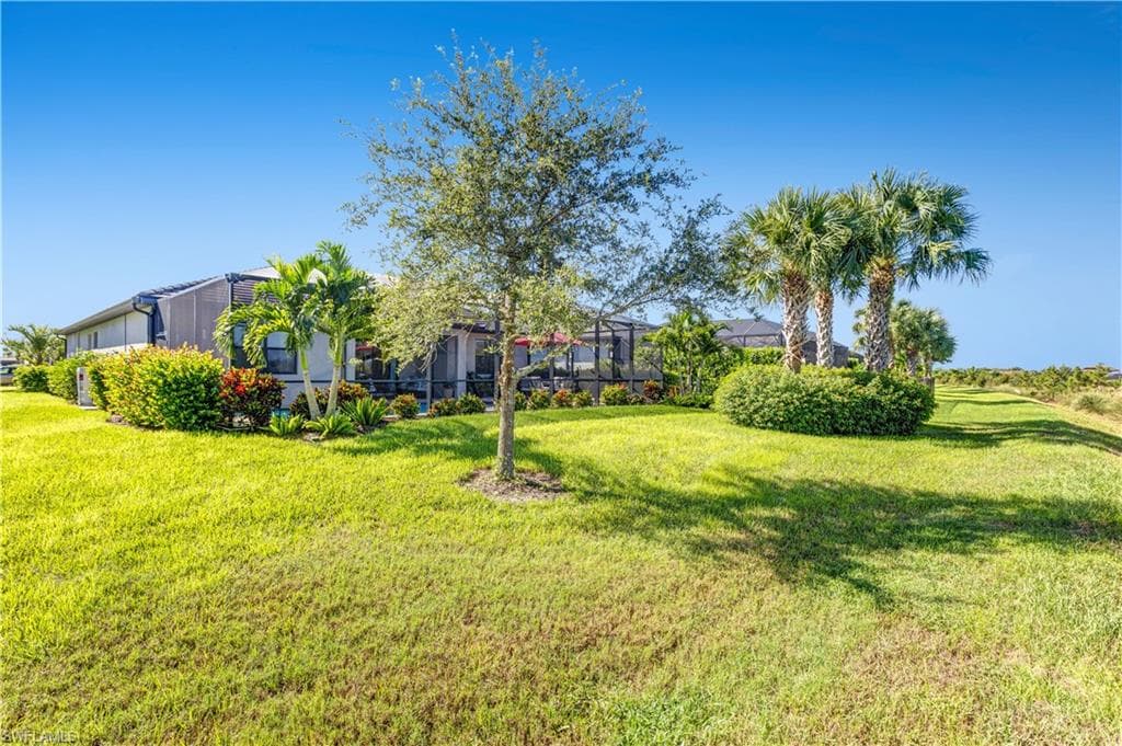 19768 Beechcrest Pl, Estero, FL 33928-3