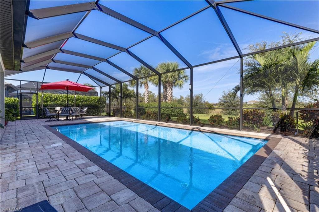 19768 Beechcrest Pl, Estero, FL 33928-6