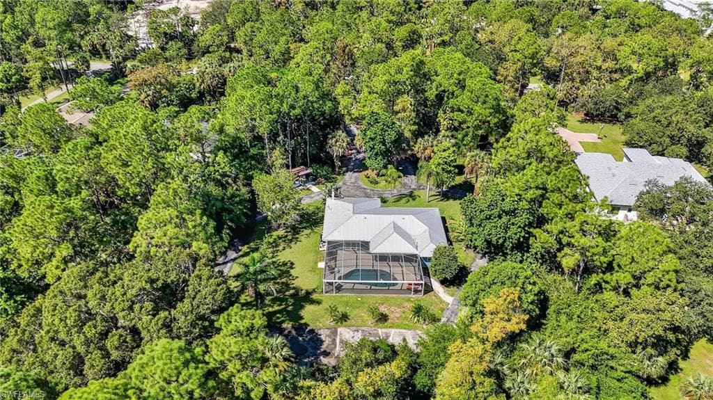 410 6th St NE, Naples, FL 34120-49