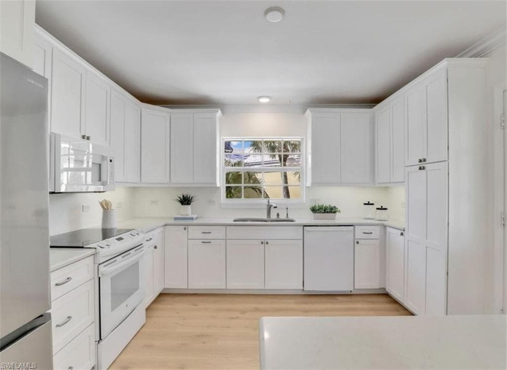 2601 Gulf Shore Blvd N 34, Naples, FL 34103-6