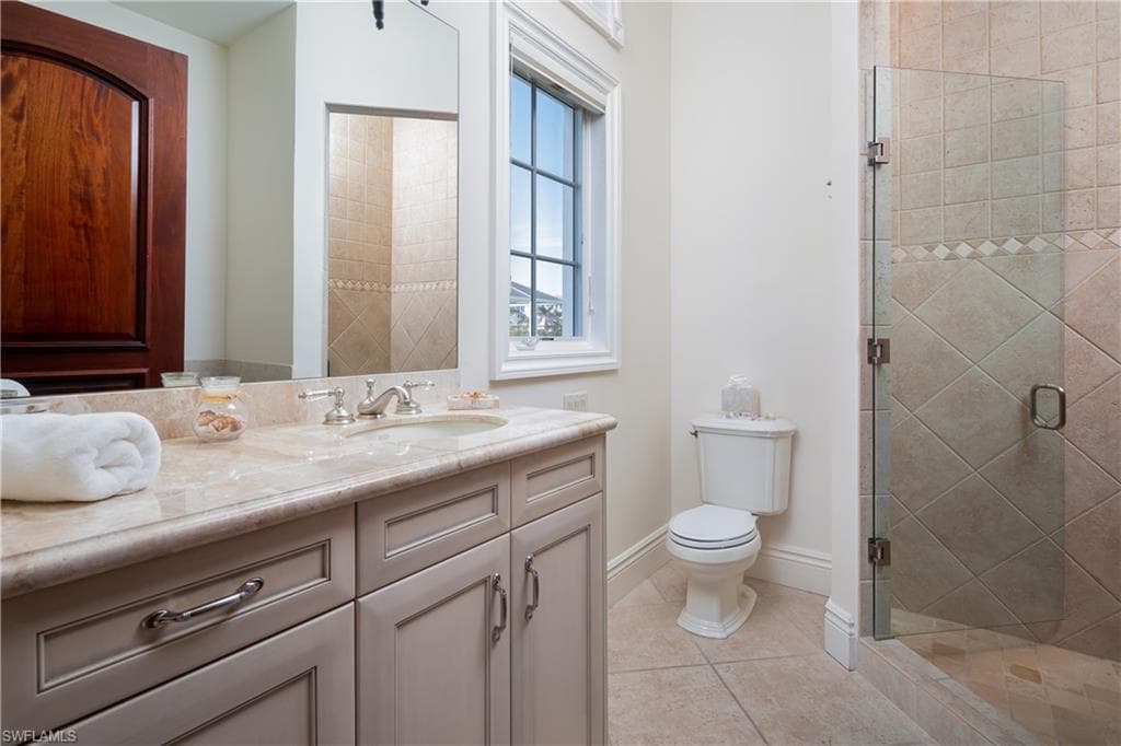 217 Bayfront Dr, Bonita Springs, FL 34134-34