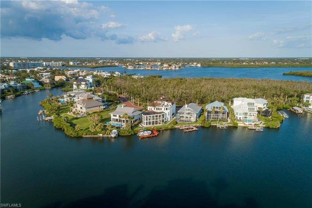 217 Bayfront Dr, Bonita Springs, FL 34134-48