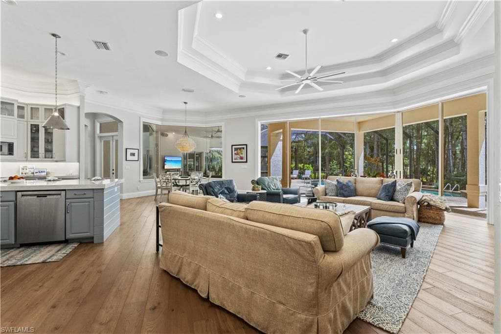 2900 Indigobush Way, Naples, FL 34105-12