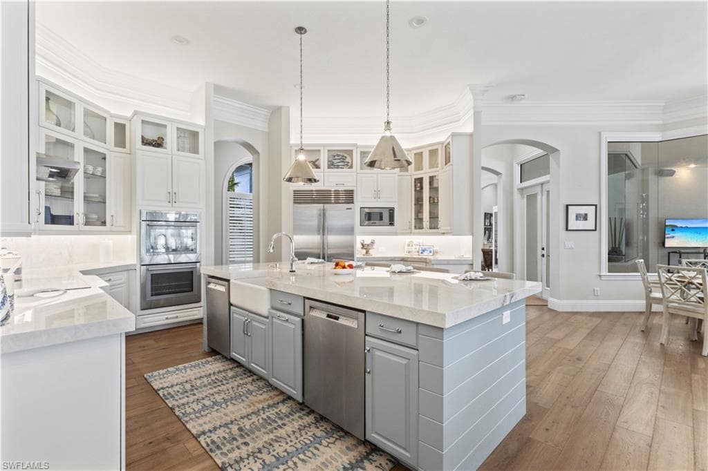 2900 Indigobush Way, Naples, FL 34105-15