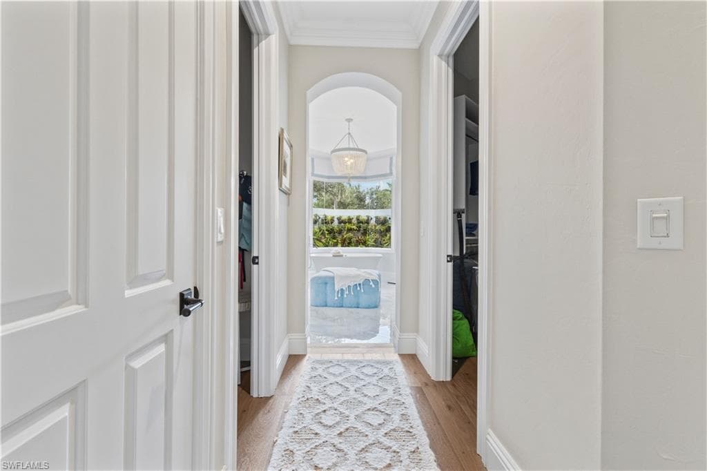 2900 Indigobush Way, Naples, FL 34105-20