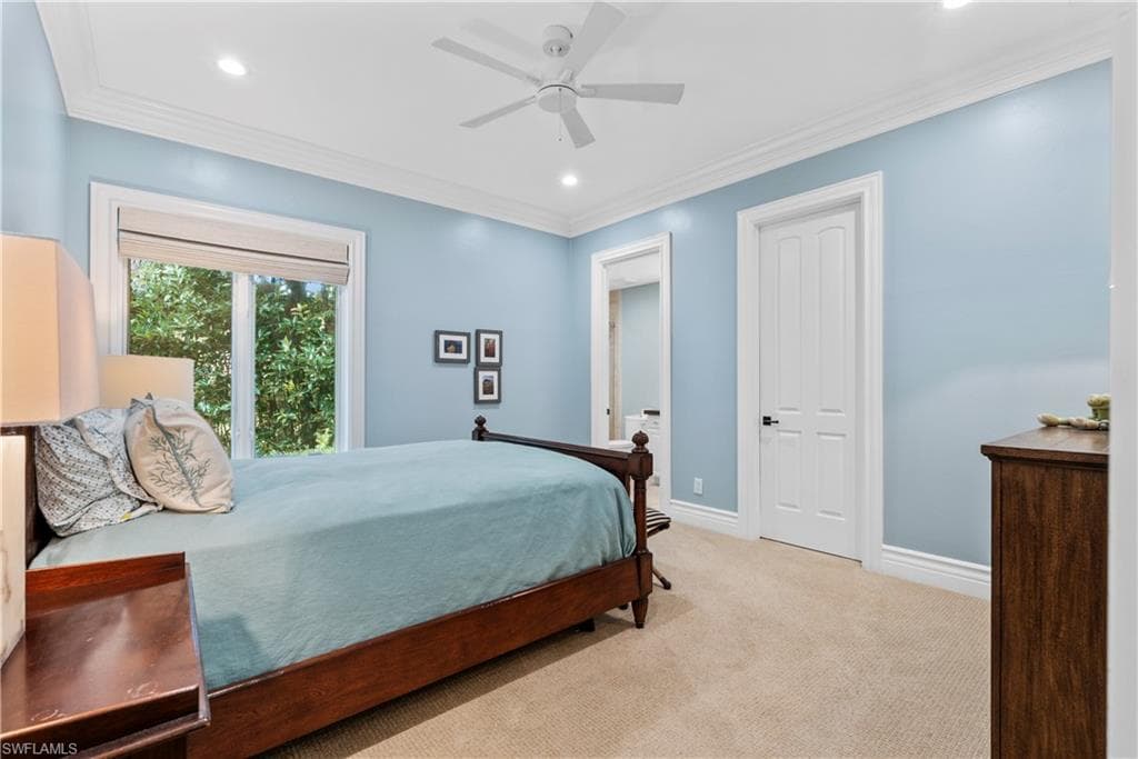 2900 Indigobush Way, Naples, FL 34105-28