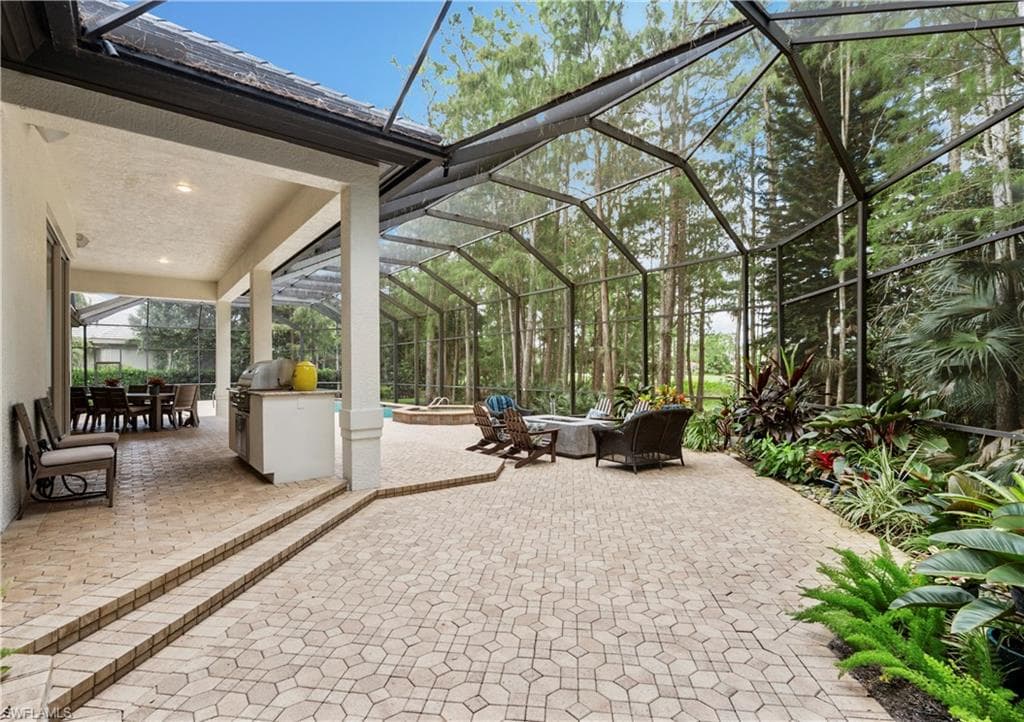 2900 Indigobush Way, Naples, FL 34105-32