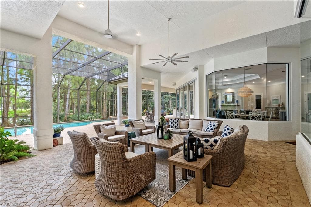 2900 Indigobush Way, Naples, FL 34105-6