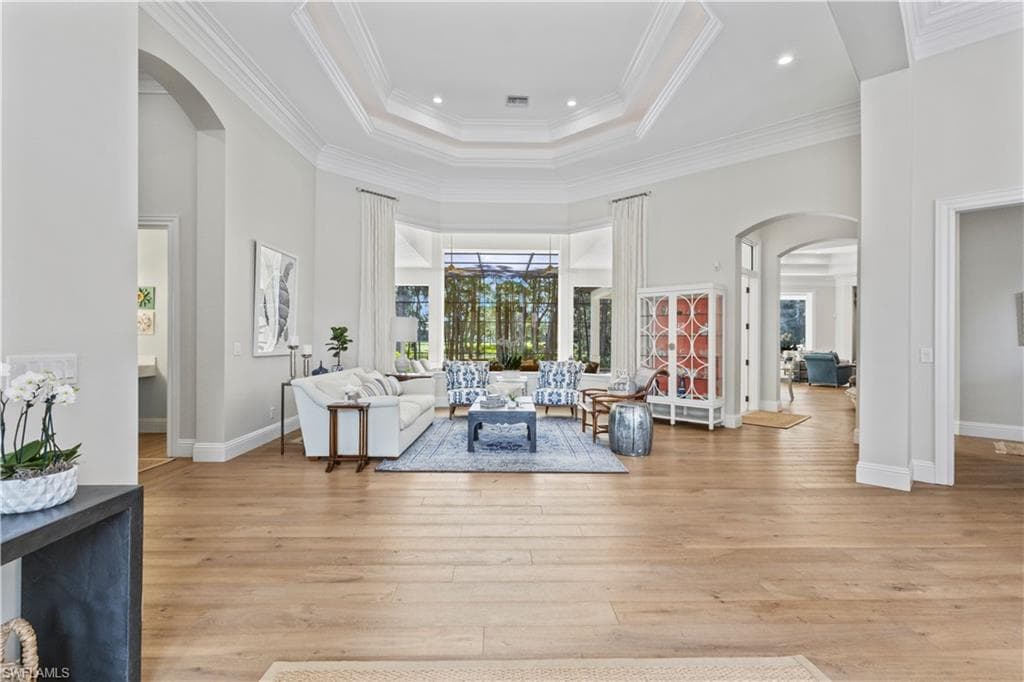 2900 Indigobush Way, Naples, FL 34105-7