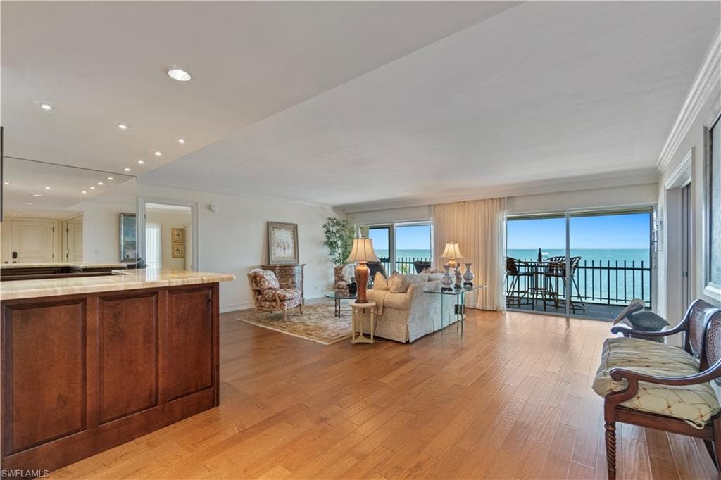 3399 Gulf Shore Blvd N Ph-south, Naples, FL 34103-12
