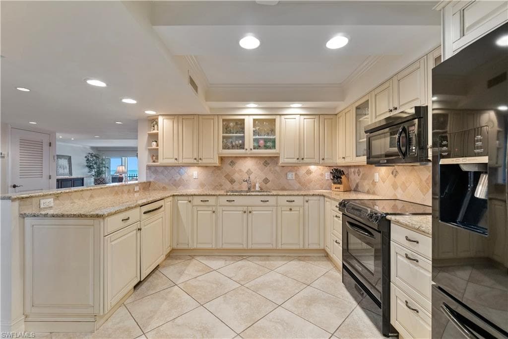 3399 Gulf Shore Blvd N Ph-south, Naples, FL 34103-14