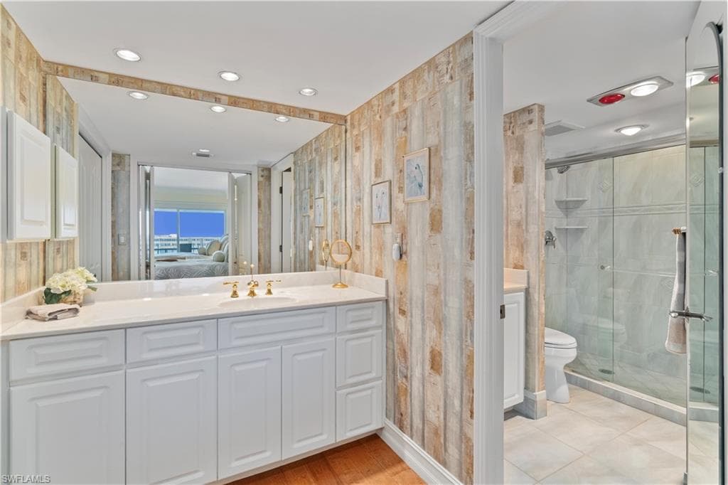 3399 Gulf Shore Blvd N Ph-south, Naples, FL 34103-24