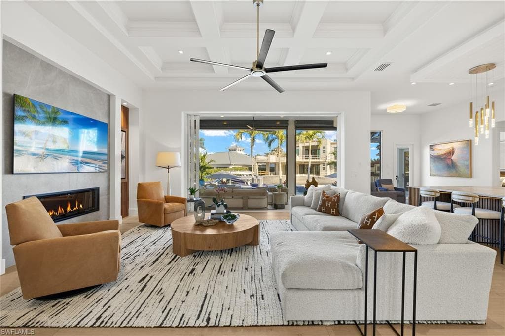 1955 Tarpon Rd, Naples, FL 34102-8