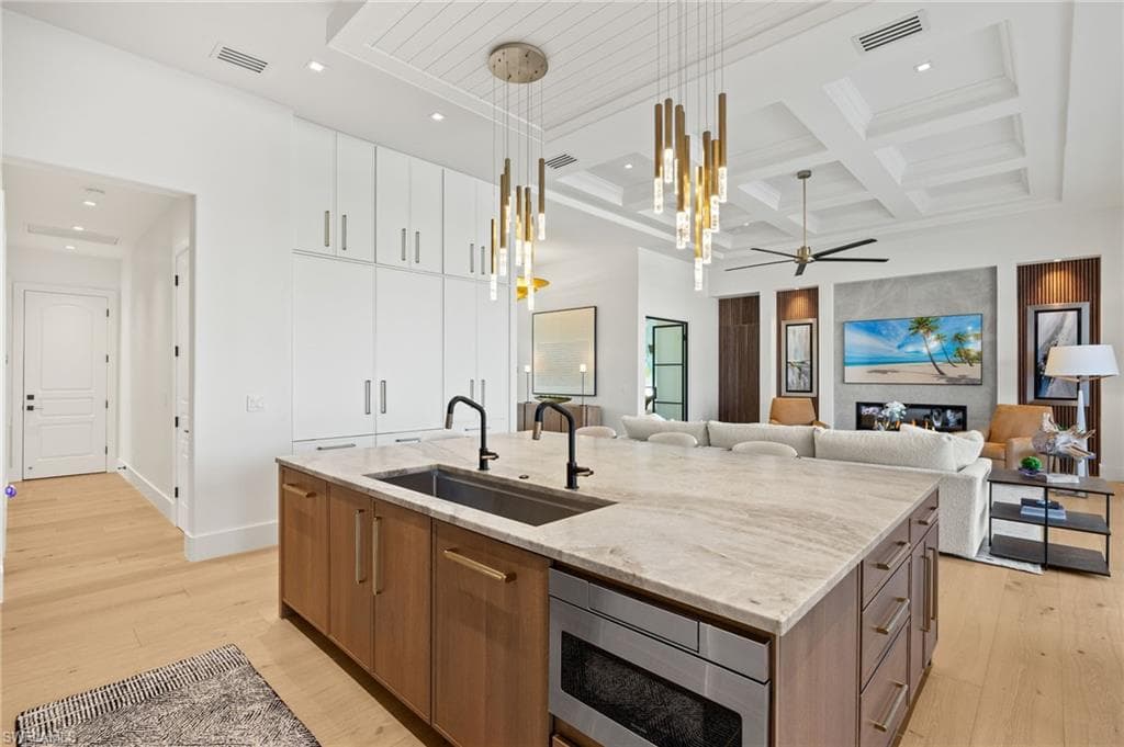 1955 Tarpon Rd, Naples, FL 34102-12