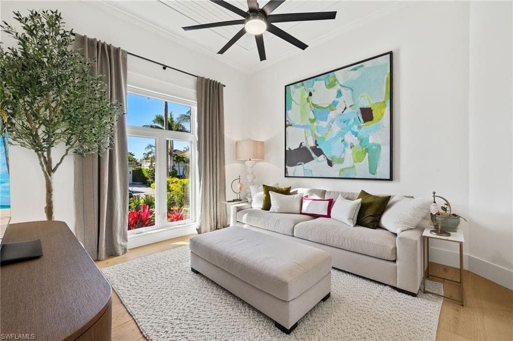 1955 Tarpon Rd, Naples, FL 34102-17