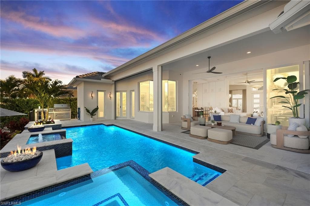 1955 Tarpon Rd, Naples, FL 34102-2