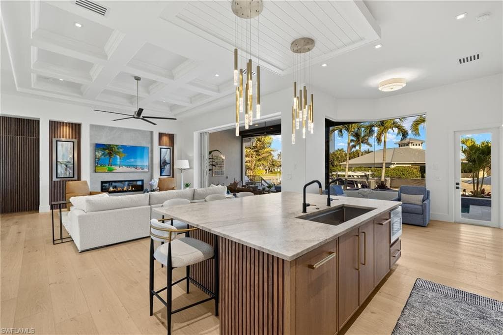 1955 Tarpon Rd, Naples, FL 34102-5