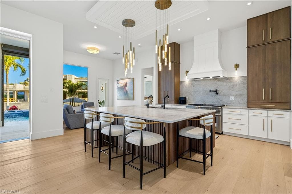 1955 Tarpon Rd, Naples, FL 34102-6