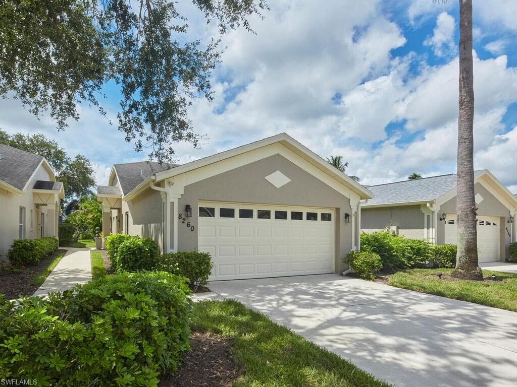 8260 Ibis Cove Cir B226, Naples, FL 34119-3