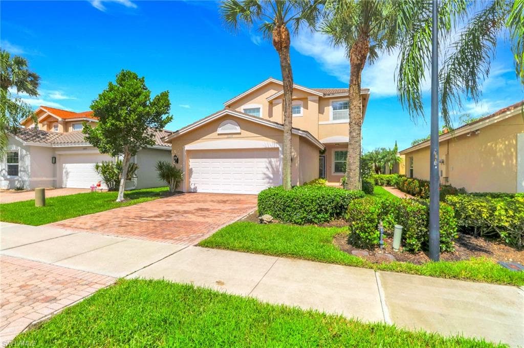 11077 Yellow Poplar Dr, Fort Myers, FL 33913-2