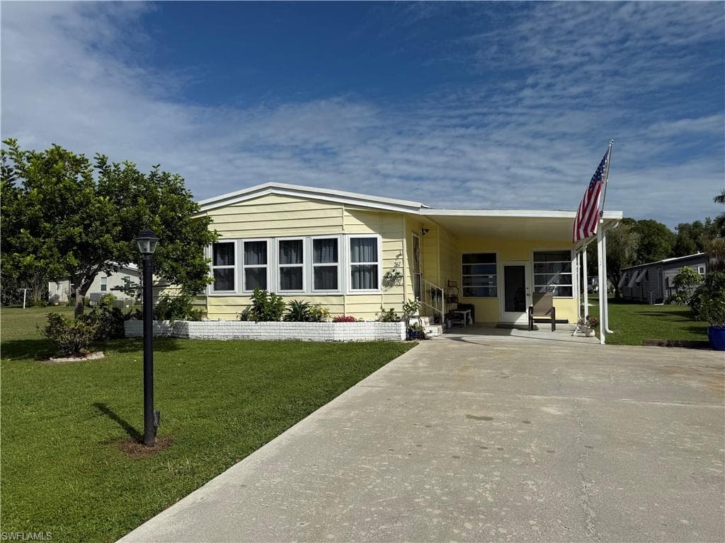 261 Lime Key Ln 138, Naples, FL 34114-1