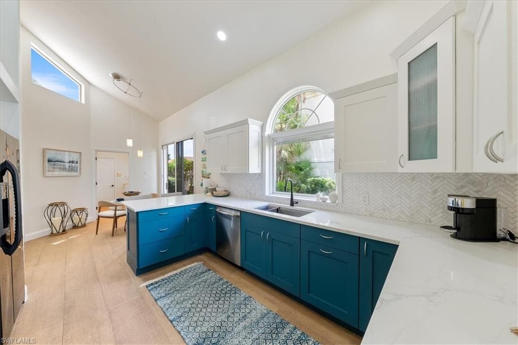 171 Via Napoli, Naples, FL 34105-11