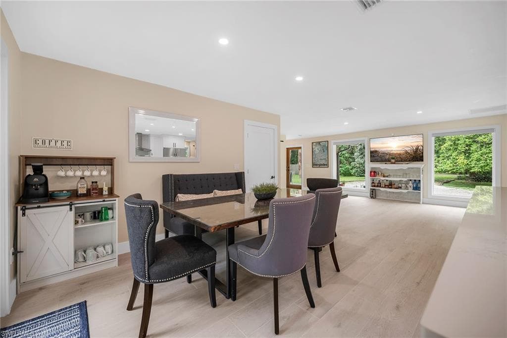 1821 Krape Rd, Naples, FL 34120-12