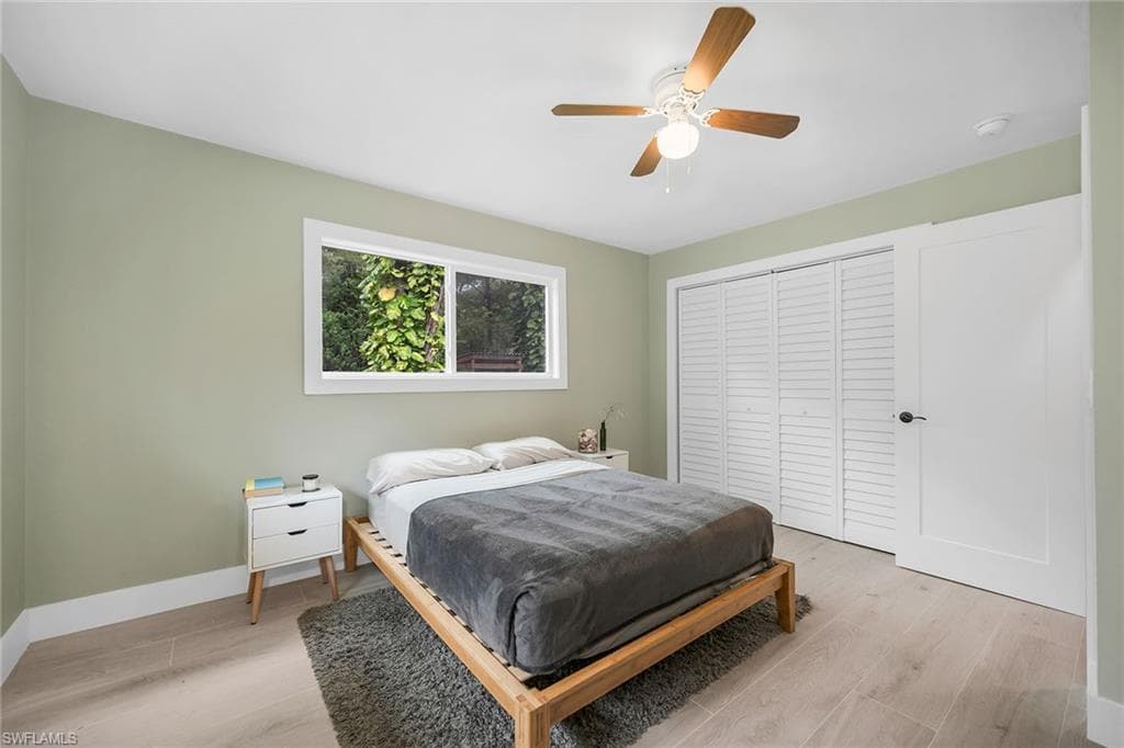 1821 Krape Rd, Naples, FL 34120-20