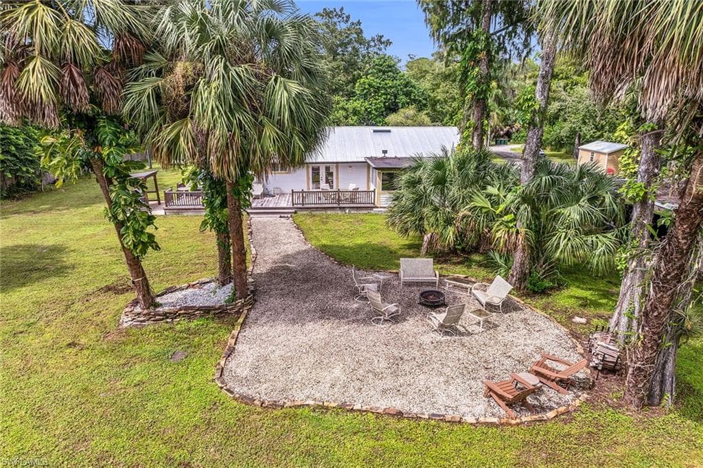 1821 Krape Rd, Naples, FL 34120-37