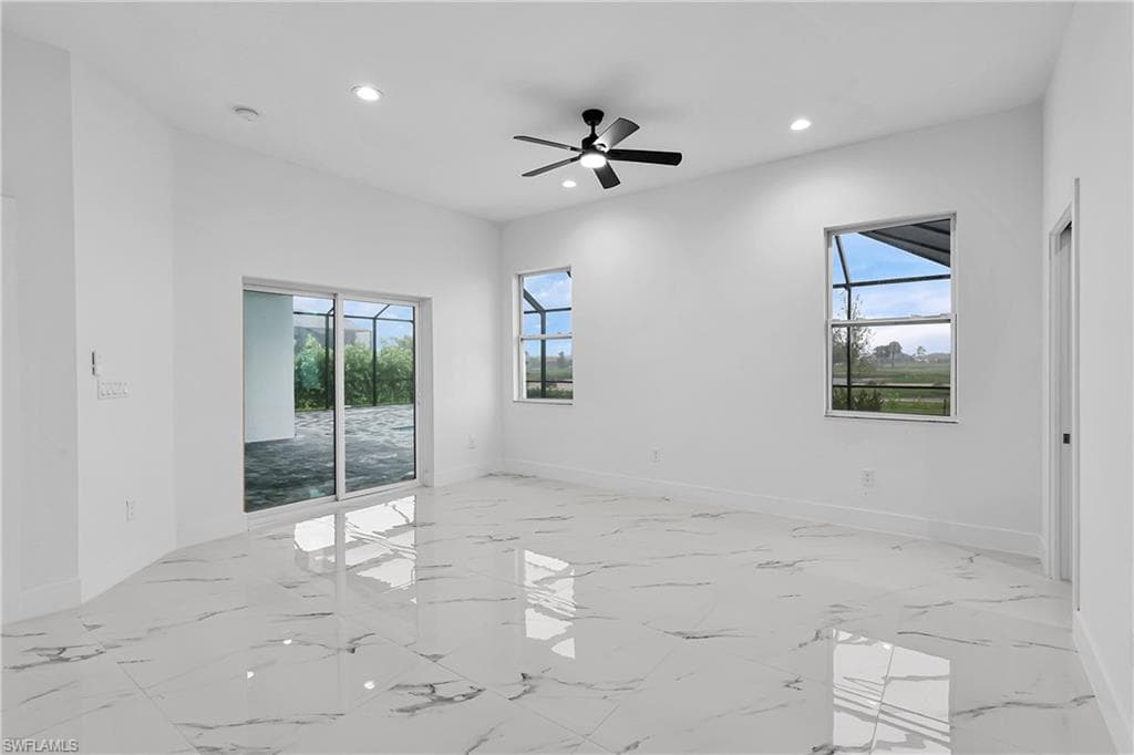 18716 Ensenada Dr, Naples, FL 34114-12