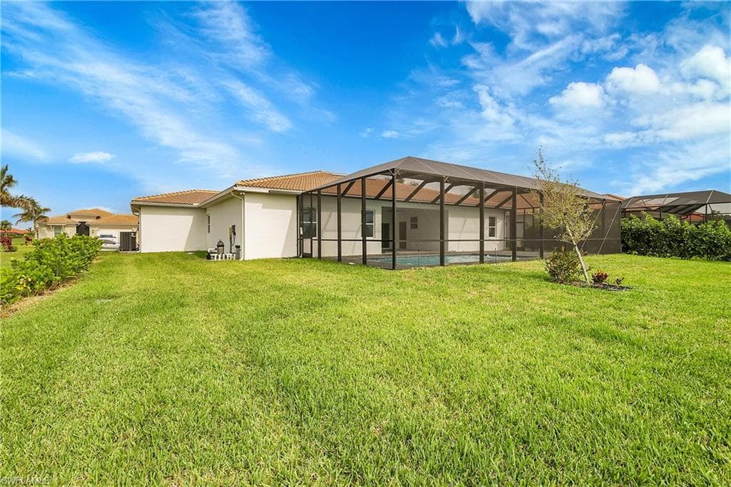 18716 Ensenada Dr, Naples, FL 34114-31