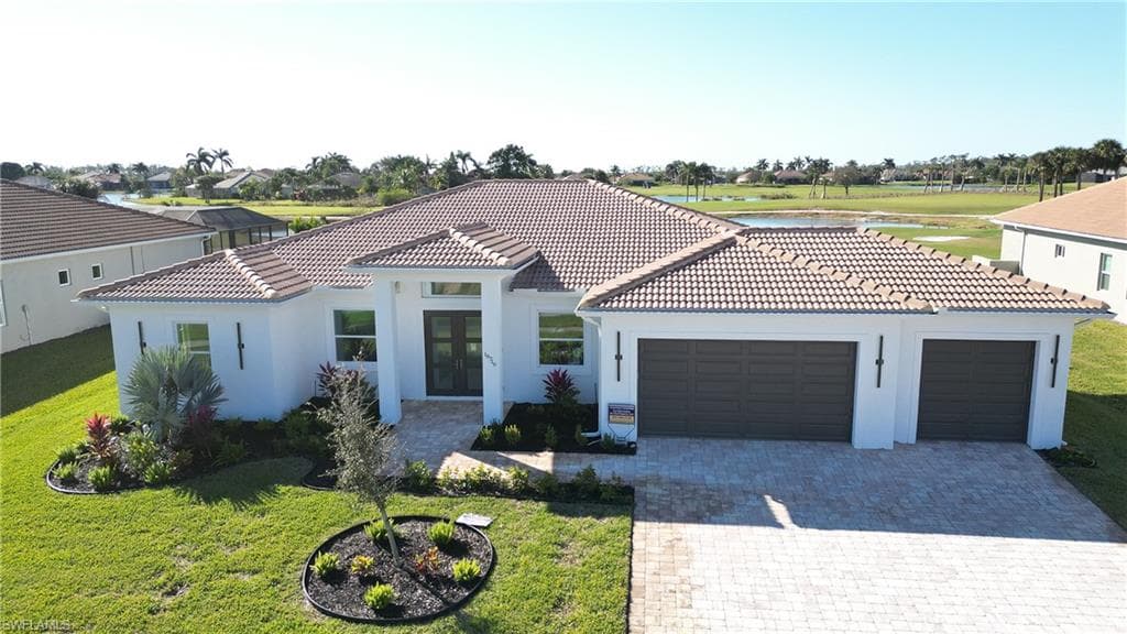 18716 Ensenada Dr, Naples, FL 34114-33