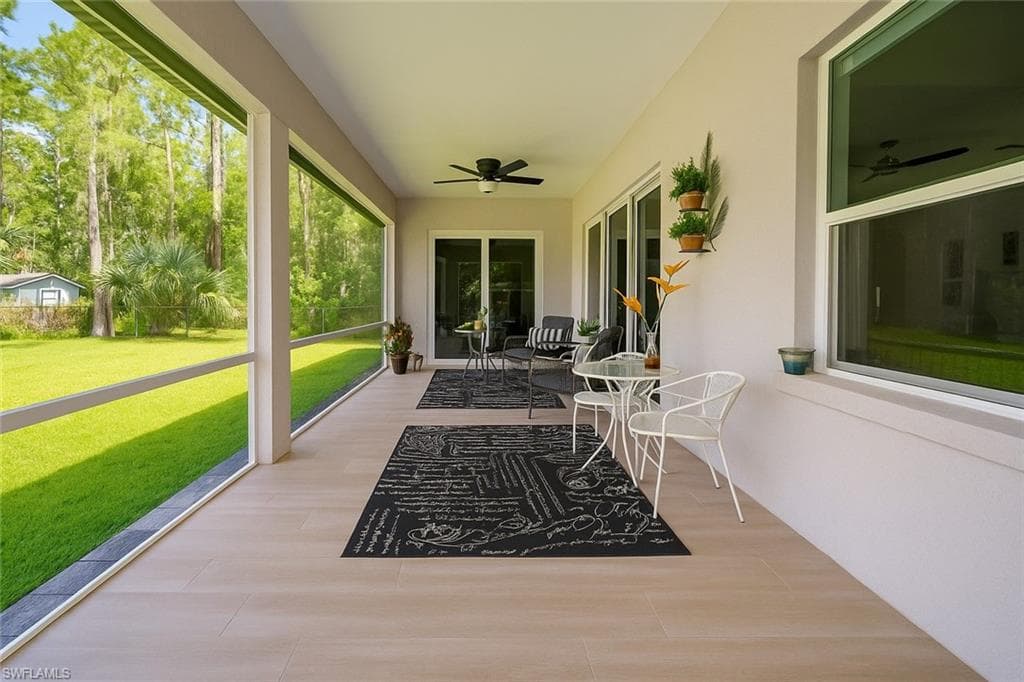 3068 2nd St NW, Naples, FL 34120-10