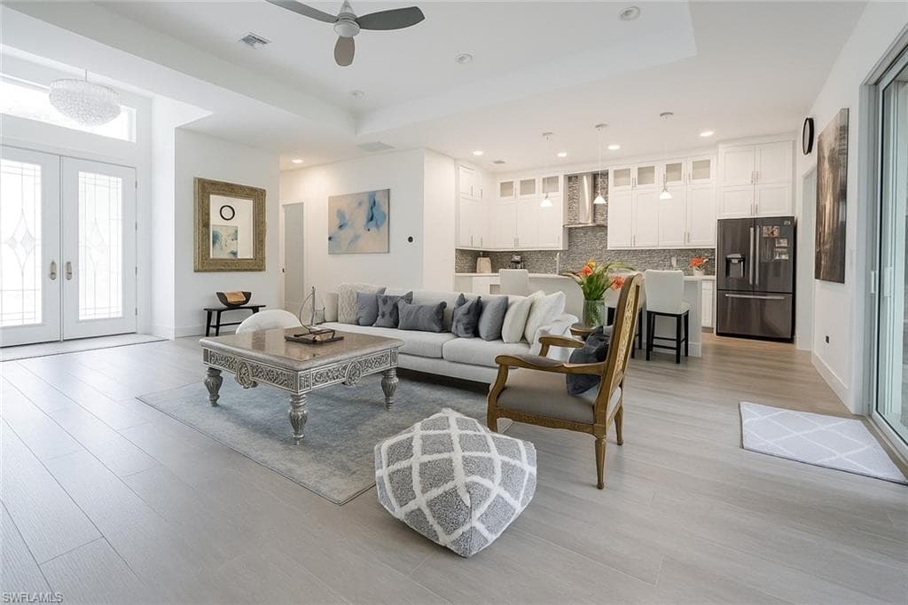 3068 2nd St NW, Naples, FL 34120-14