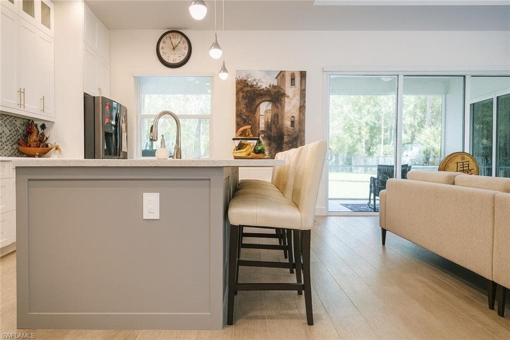 3068 2nd St NW, Naples, FL 34120-19